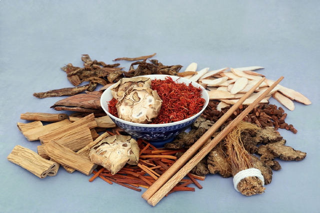4 Amazing Health Benefits Of Traditional Chinese Medicine