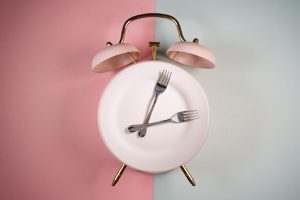 Intermittent Fasting: Benefits, Drawbacks, and Tips