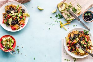 How to Eat Healthily and Manage Your Weight on a Budget