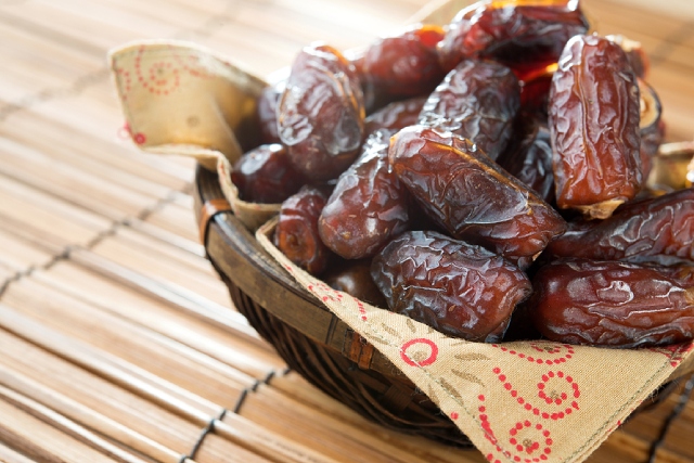 Top 10 Nutritious Superfoods to Eat During Ramadan